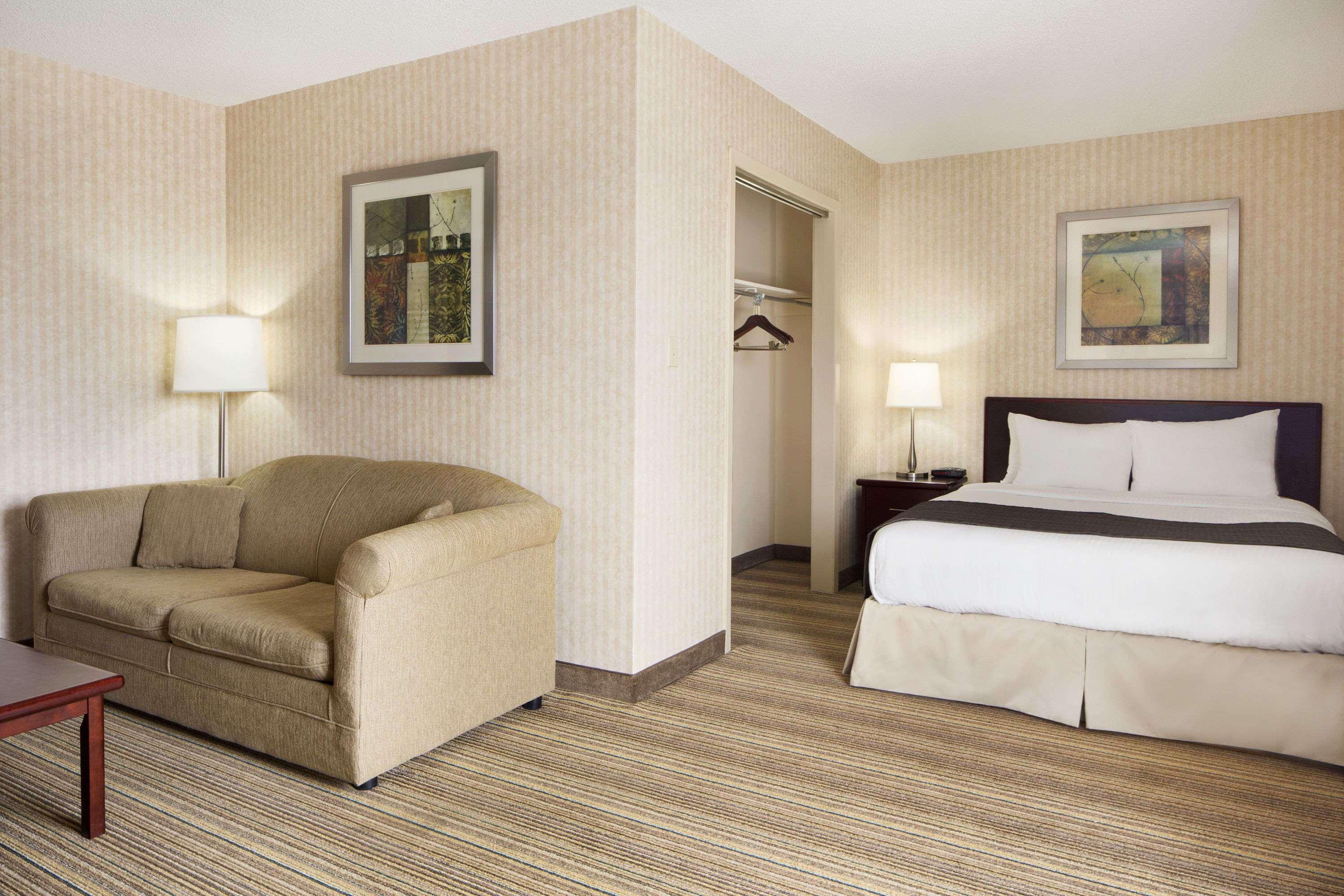 Days Inn By Wyndham Brantford Exterior photo